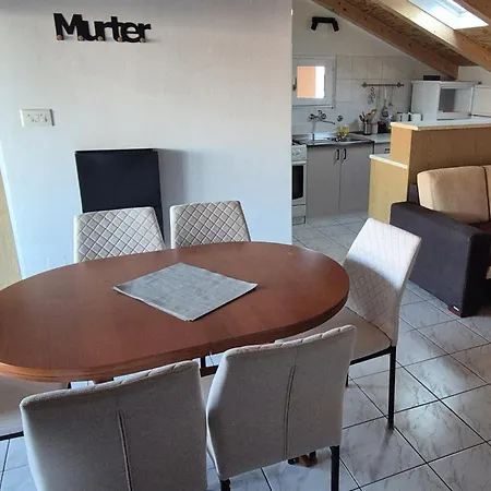 With Parking Space - 27671 Appartamento Murter